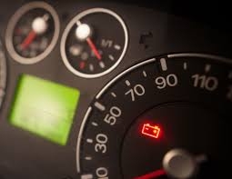 Akü Şarj Lambası Yanıyor, Nedeni Nedir?