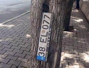 Arabamın Plakası Düştü, Kayboldu. Ne Yapabilirim?