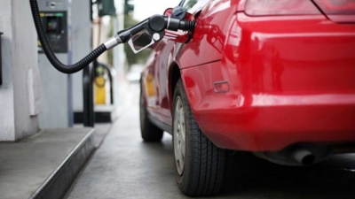 Benzin Ve Motorine Yarın Zam Geliyor?