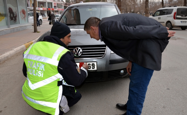 Vida takılmış Plakalar Muayeneden Geçer mi?